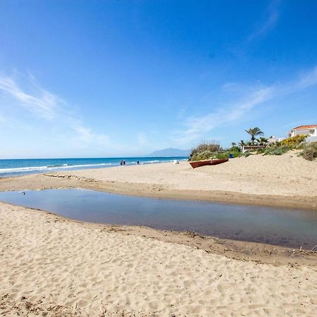 Perfectly Located Beachside Apartment In Elviria Marbella Exterior photo